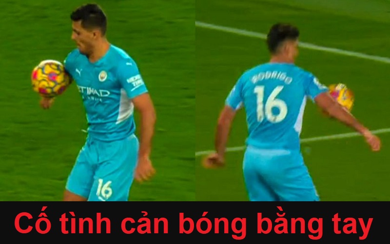 Cố tình cản bóng bằng tay