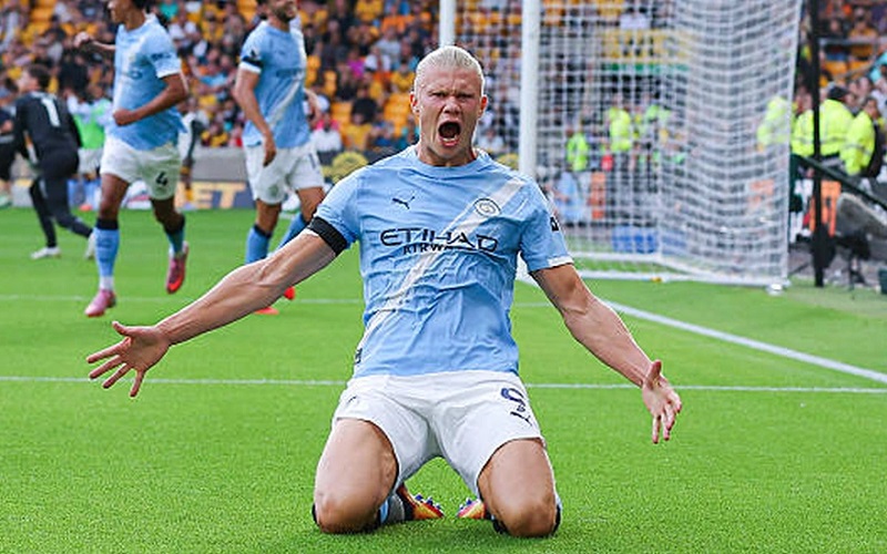 Haaland lập cú đúp