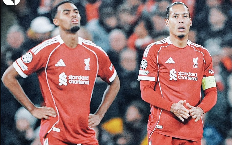 Liverpool thua thảm trước PSV