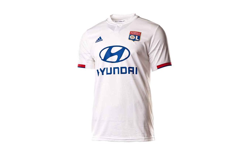 Màu áo truyền thống