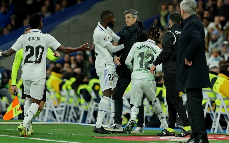 Real Madrid sảy chân